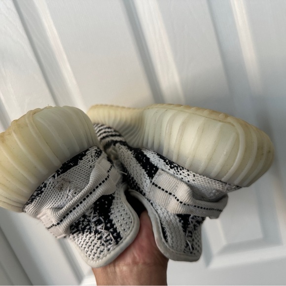 YEEZY 350 ZEBRA US 6 - Picture 4 of 6